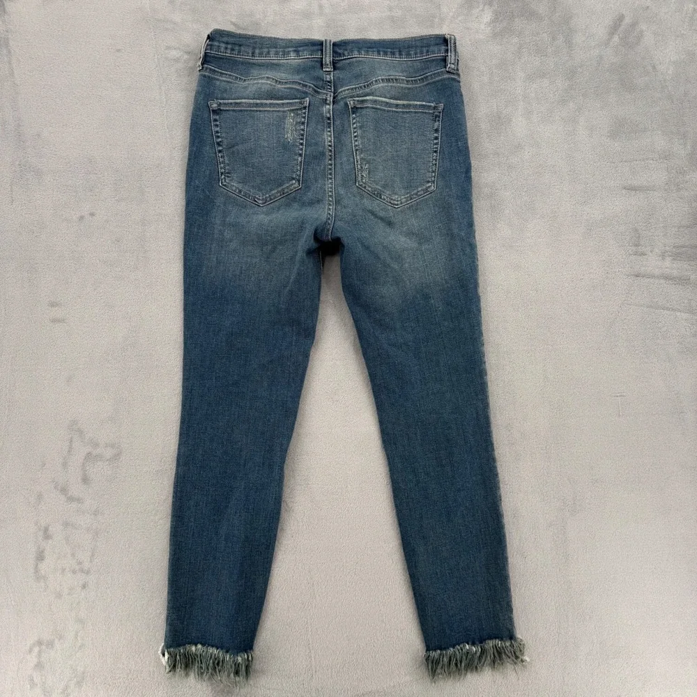 Free People Distressed Frayed Hem Crop Jeans Blue Denim Womens Size 28‎